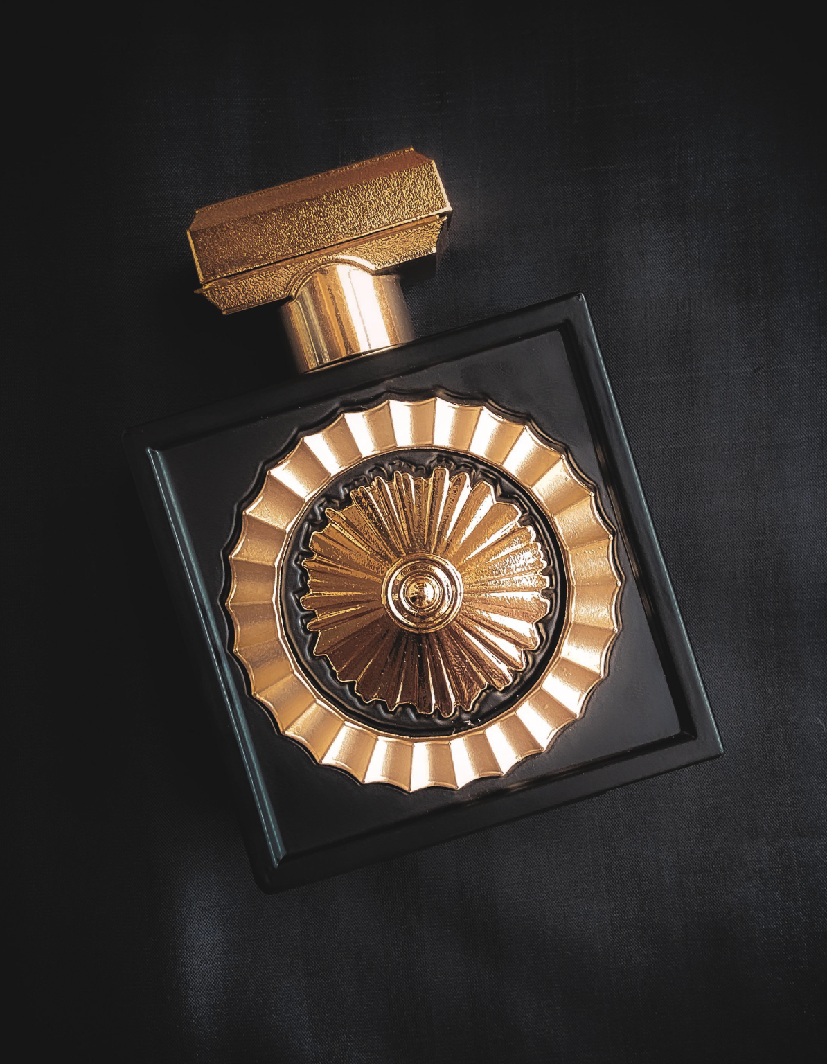 Nebras, eau de parfum Unisex - Lattafa Pride, Una fragancia dulce, afrutada y cremosa