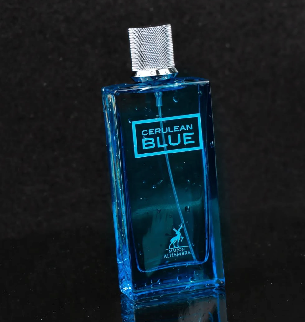 Cerulean Blue eau de parfum para Hombre - Maison Alhambra. Una sensación acogedora de frescura y vitalidad.