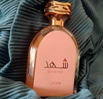 Shahd Eau de Parfum para Mujer de Aromas Dulces y Florales - Lattafa