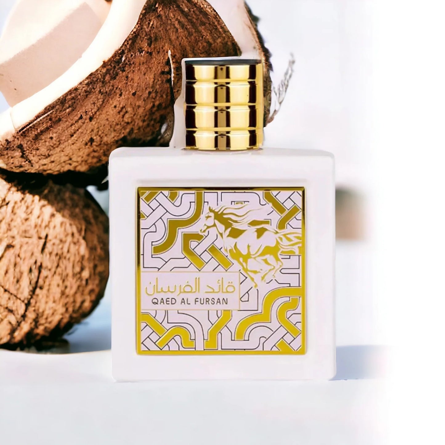 Qaed al Fursan Eau de Parfum para Mujer - Lattafa. Fragancia dulce, afrutada y amaderada.